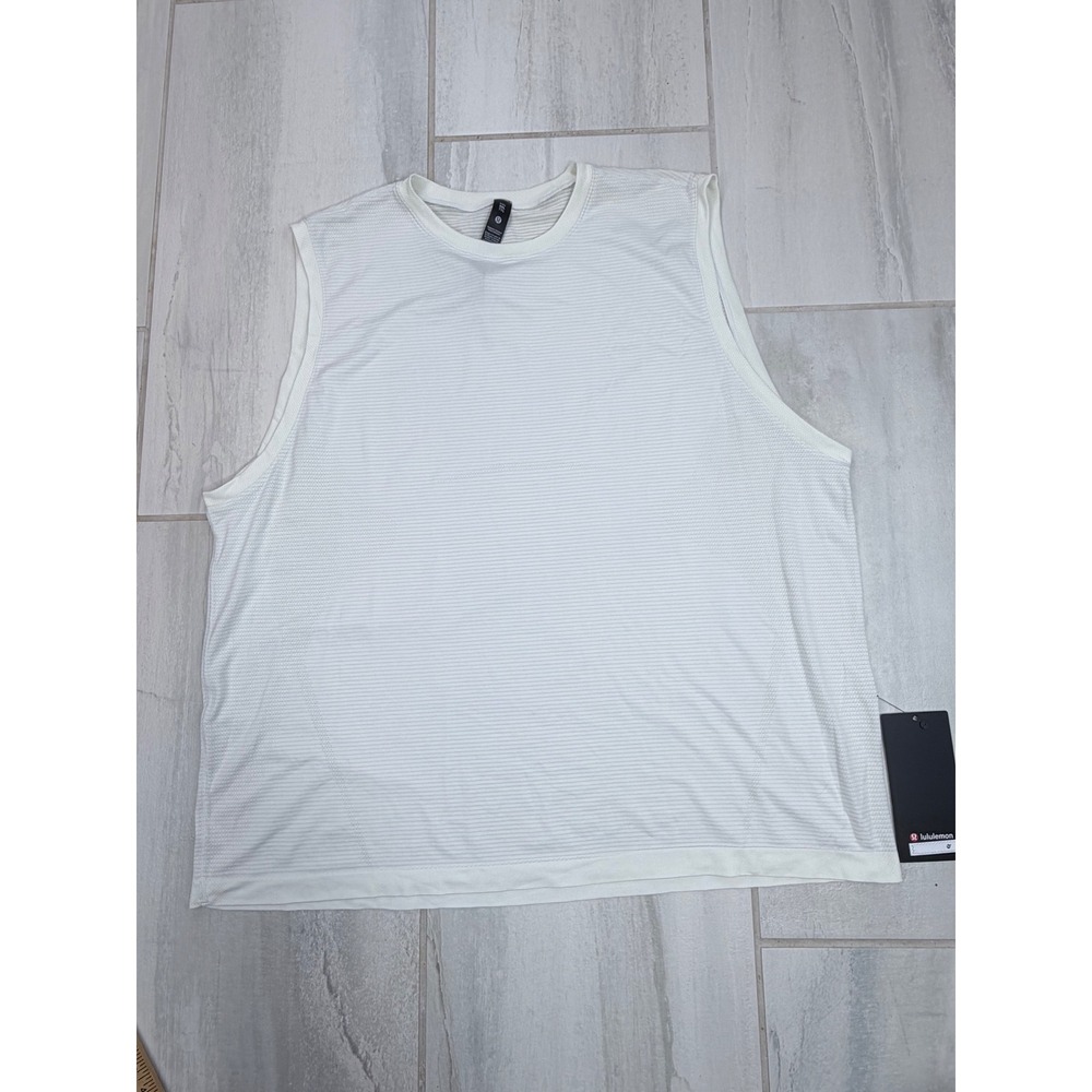 Lululemon Metal Vent Tech Relaxed Sleeveless White XXL NWT LM1429S